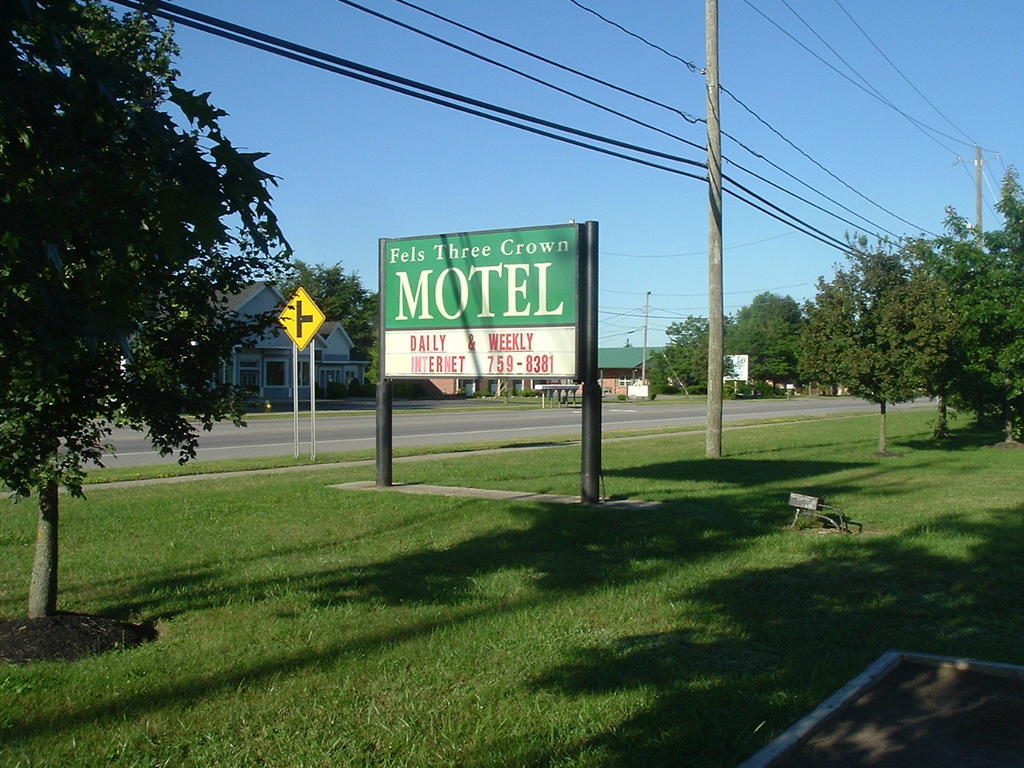Fels Three Crown Motel Clarence Esterno foto