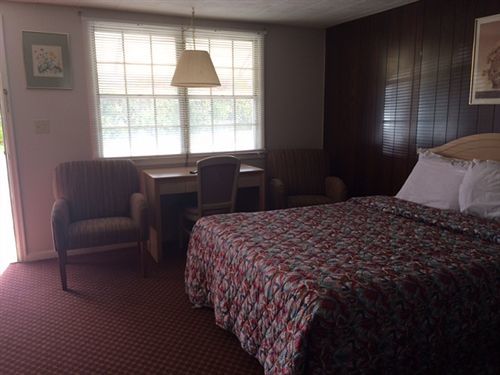 Fels Three Crown Motel Clarence Esterno foto